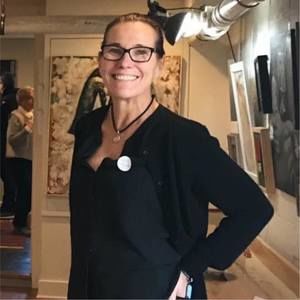 Meet your Posher, Jennifer